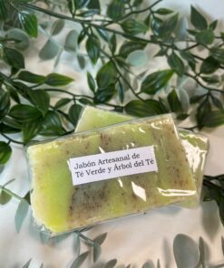 Jabón artesanal de árbol de te y té verd