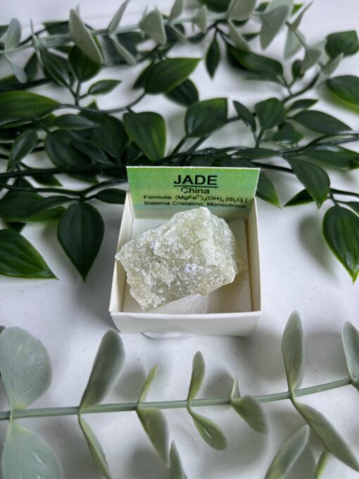Piedra natural de jade en bruto